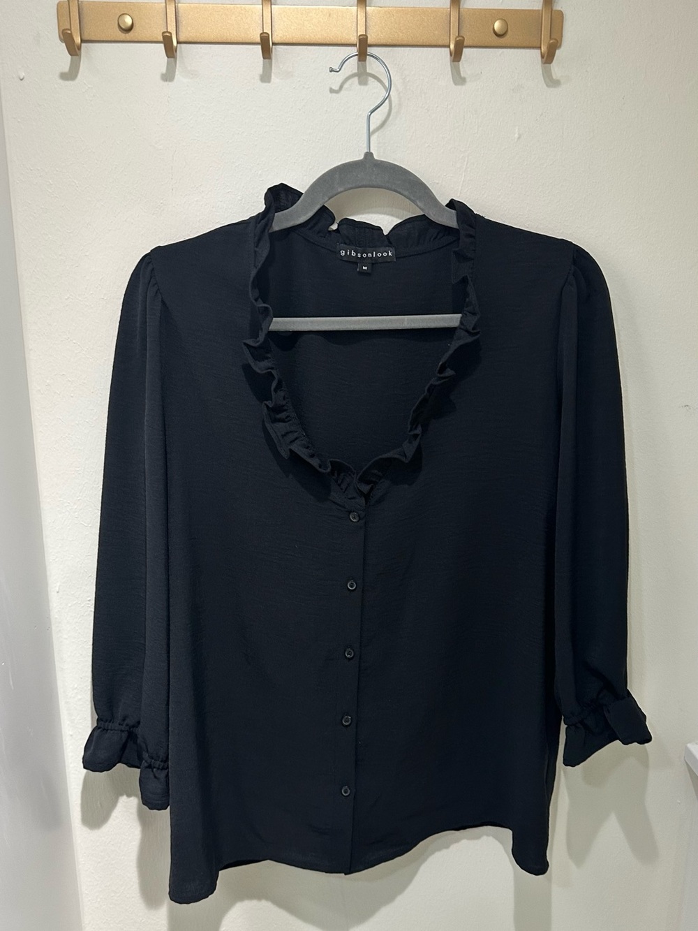 Gibsonlook Black Ruffled V-Neck Button-Front Blouse Top - Size M